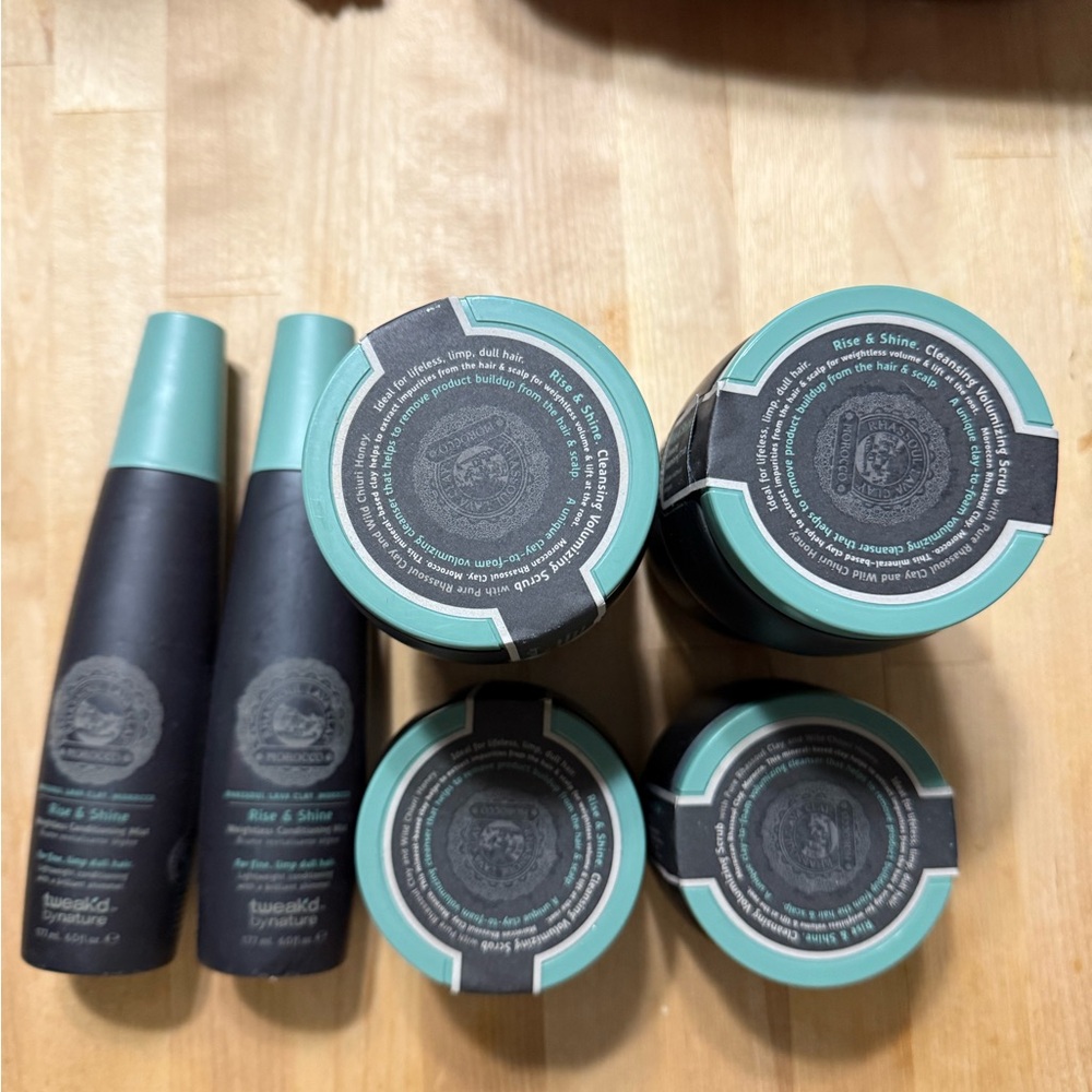 Hair Care Set with Black and Green Packaging